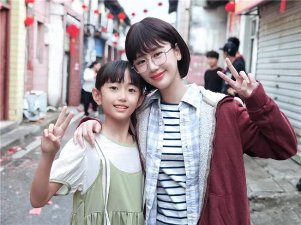 信悦网配资 刘星辰闪耀国际荧幕Netflix泰剧《疯狂独角兽》出演女主童年时代